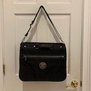 Vintage Kipling Black Messenger Bag Laptop